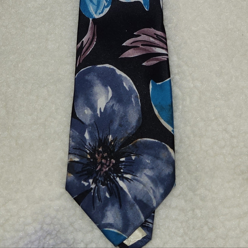 Mens tie